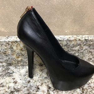 Steve Madden 6” Black Platform Sexy High Heels